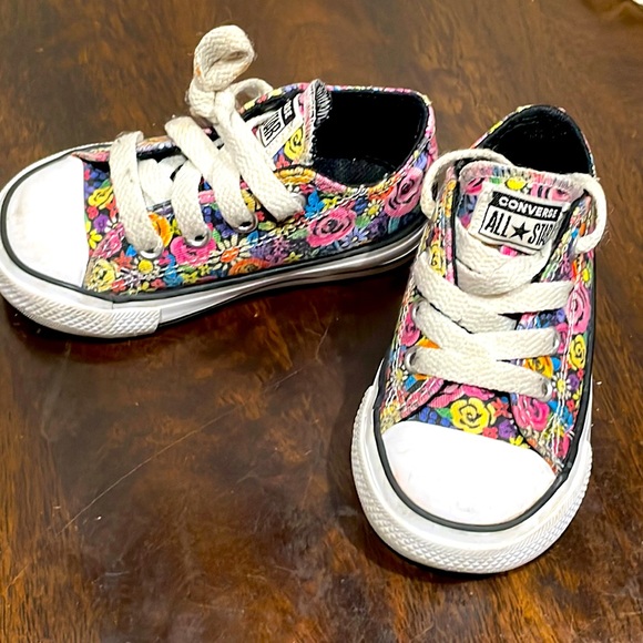 converse chuck taylor all star lo sneaker painted floral